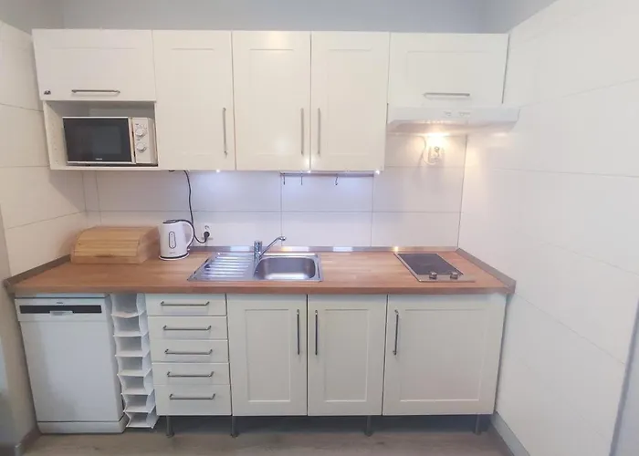 Alisa Apartments